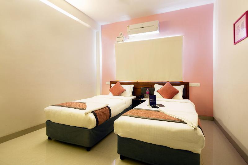 Fabhotel Evlewt Omr Siruseri エクステリア 写真